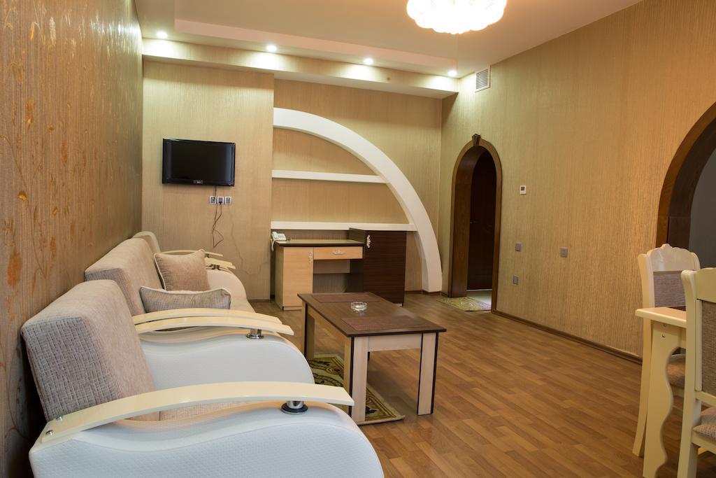 Cinema Boutique Hotel Γκαντζά Δωμάτιο φωτογραφία